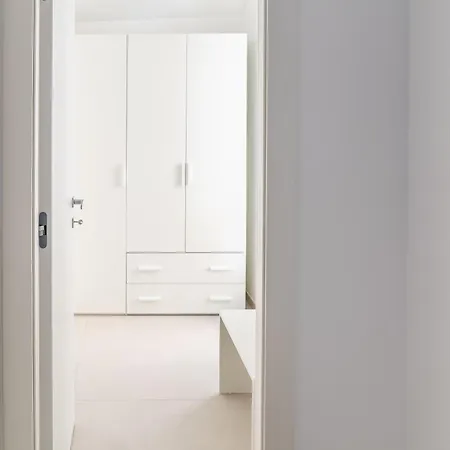 Preziosa Konukevi Vieste